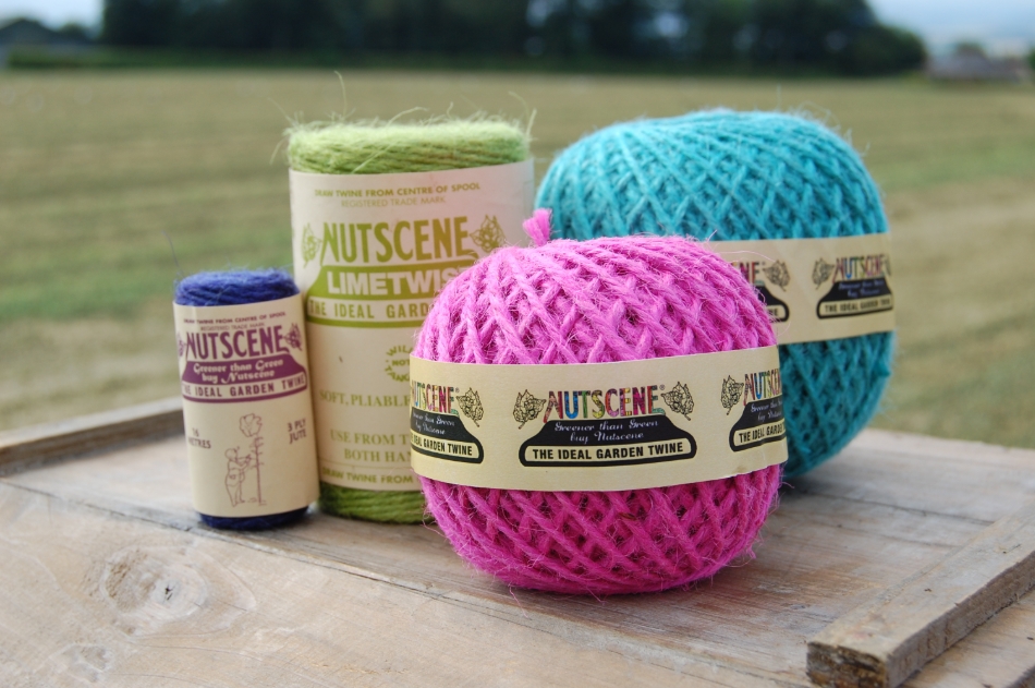 Image 28 from Nutscene Twines