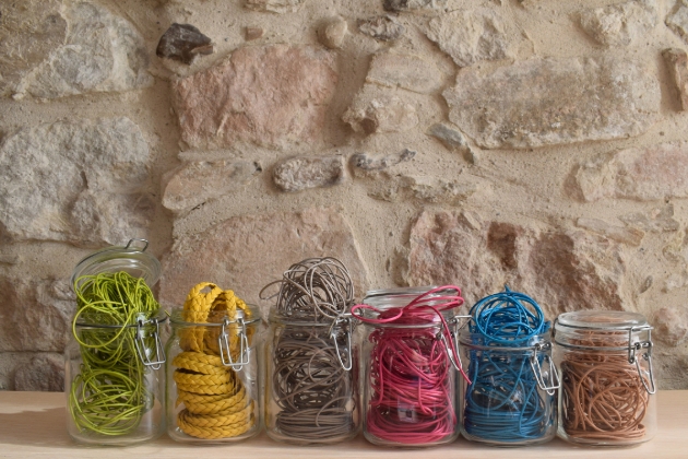 Eugenio Gabarro supplies leather cord to the craft sector: Image 1