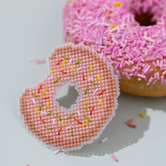 donut cross stitch brooch