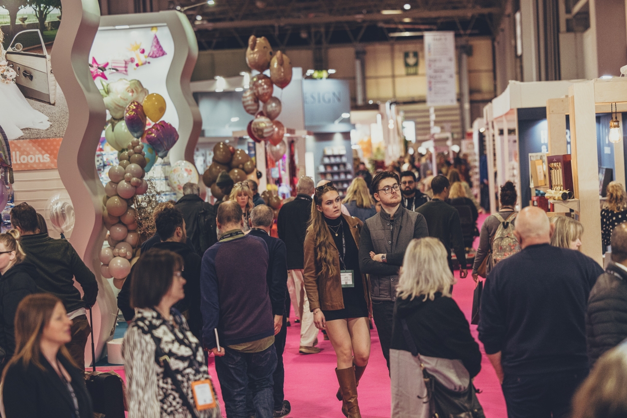 autumn fair show with buyers walking among stands