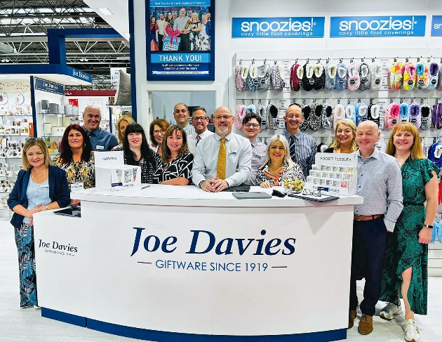 Joe Davies employees 