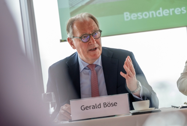 heashot of Gerald Böse (President and Chief Executive Officer)